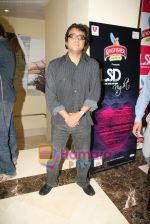 Dibakar Banerjee at Love Sex Aur Dhokha film bash in Enigma on 12th March 2010 (15)